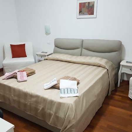 ヴェローナCasa Francesco Di Luca & Paolaアパートメント エクステリア 写真